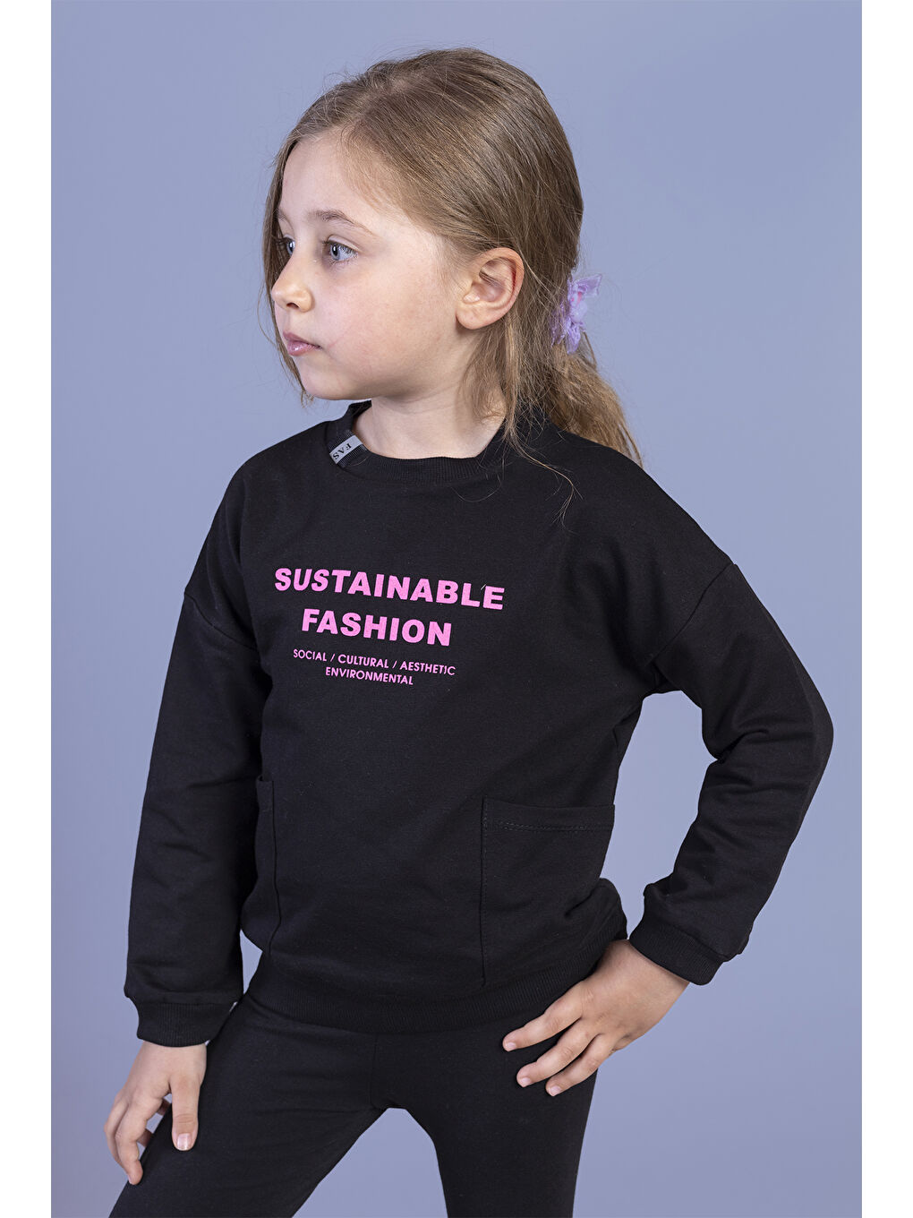 Siyah Kız Çocuk Cep Detaylı Baskılı Sweatshirt-1