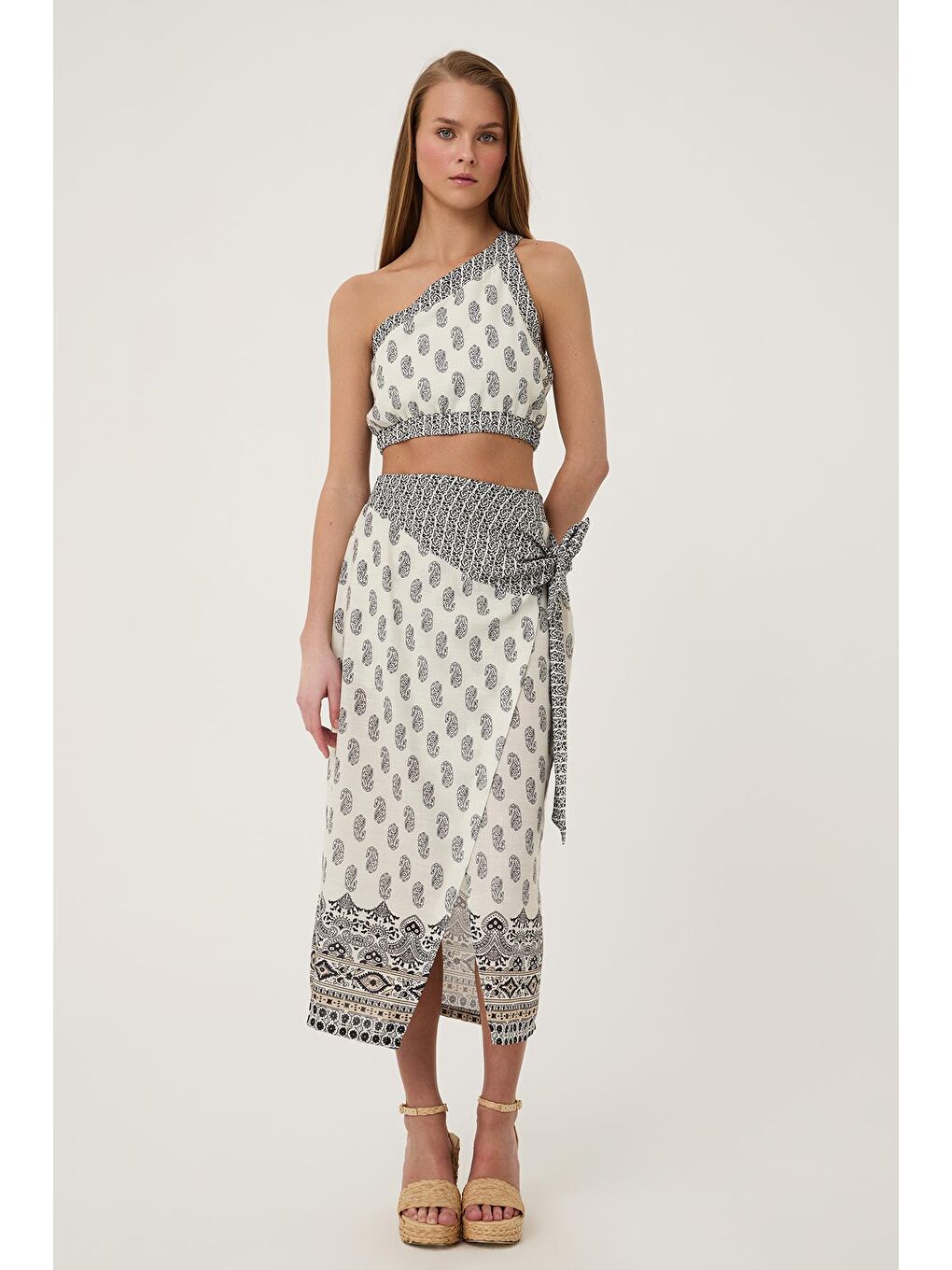 Bej Desenli Anvelop Bağlama Detaylı Keten Etek Naturel