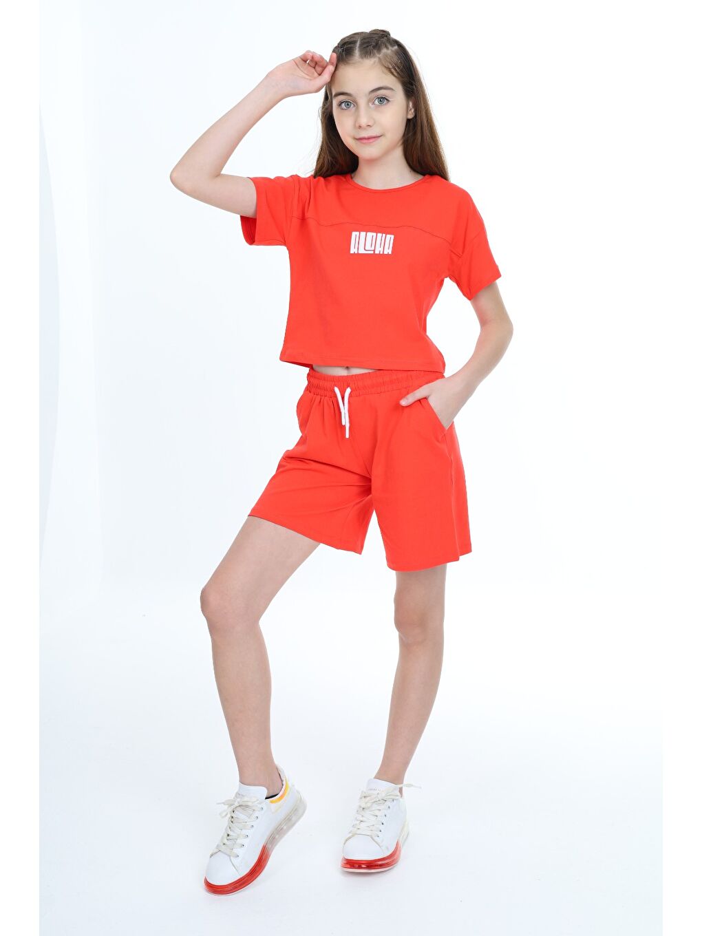 Kırmızı Kız Çocuk 2'li Takım Baskılı Bisiklet Yaka T-Shirt & Beli Lastikli Cepli Şort-2