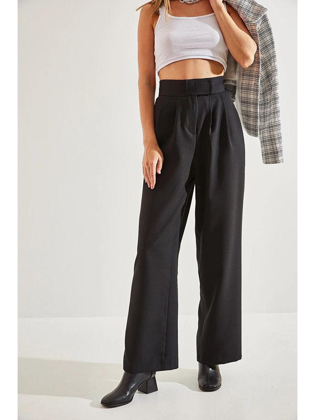 Siyah Kadın Cırtlı Pileli Palazzo Pantolon-3