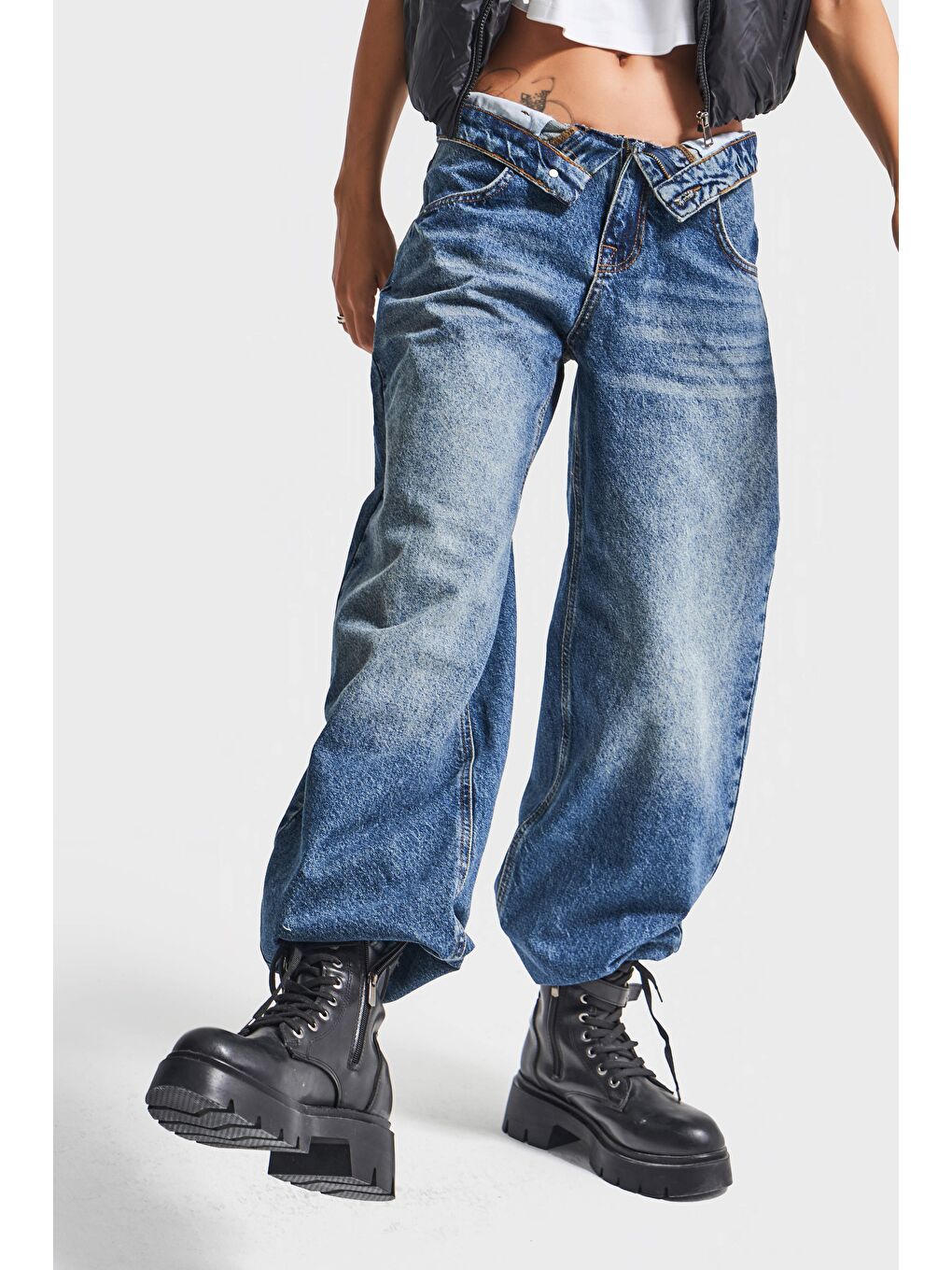 Mavi Kadın Jean Rengi 2w5-32 Baggy Balon Fit Kemer Detaylı İç Boy 81cm Tasarım Denim Jean-4