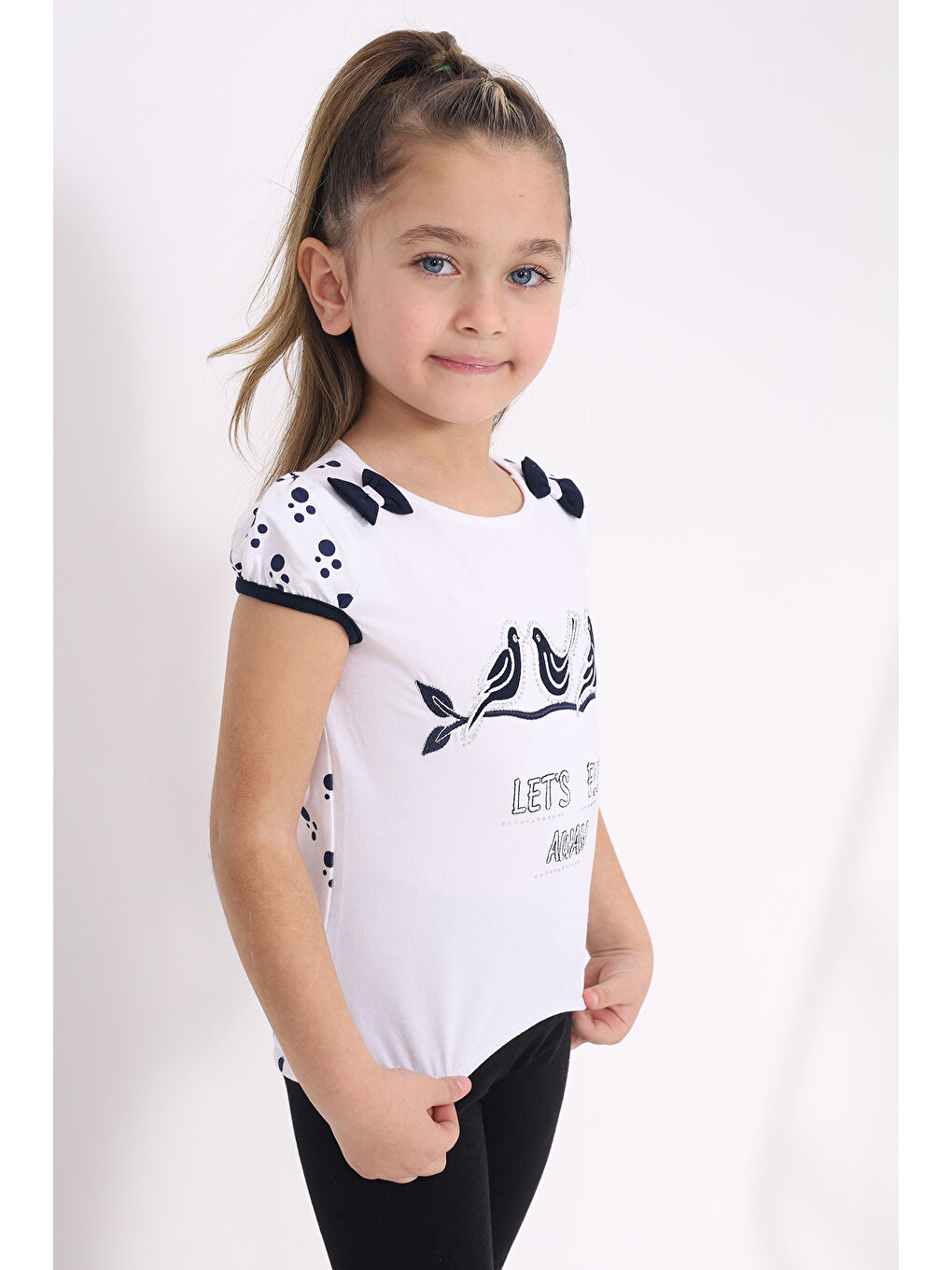 Beyaz Kız Çocuk Nakış Detaylı Tişört-2