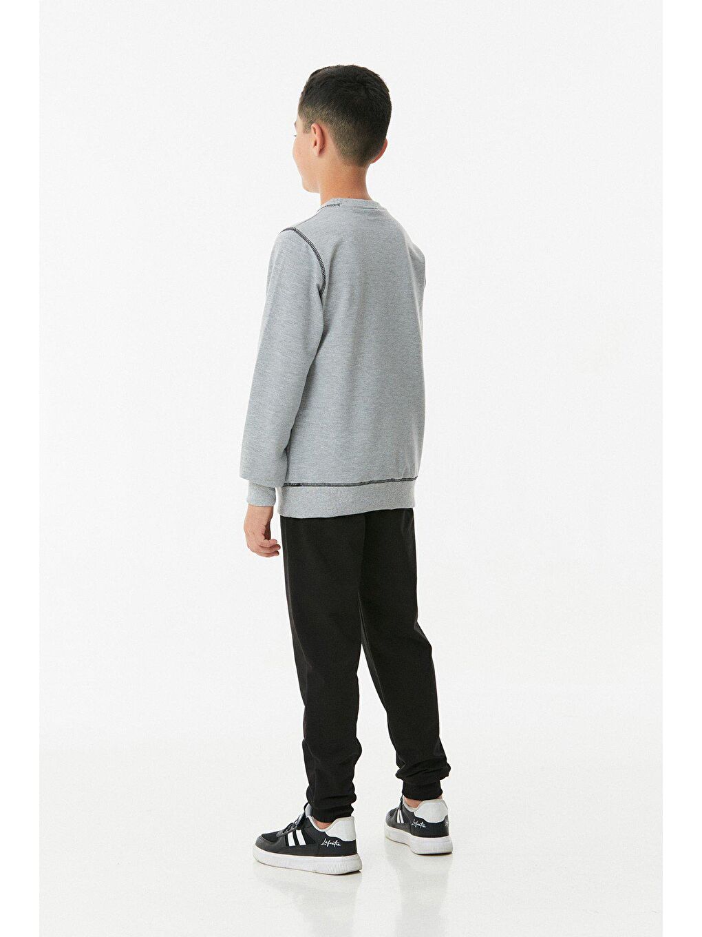 Gri Nakışlı Bisiklet Yaka Jogger Erkek Çocuk Eşofman Takımı-4