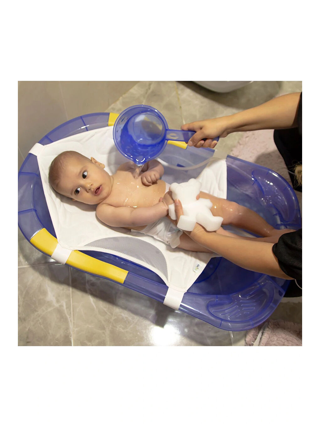 Bebek Banyo Maşrapası Şeffaf Desenli Mavi-1