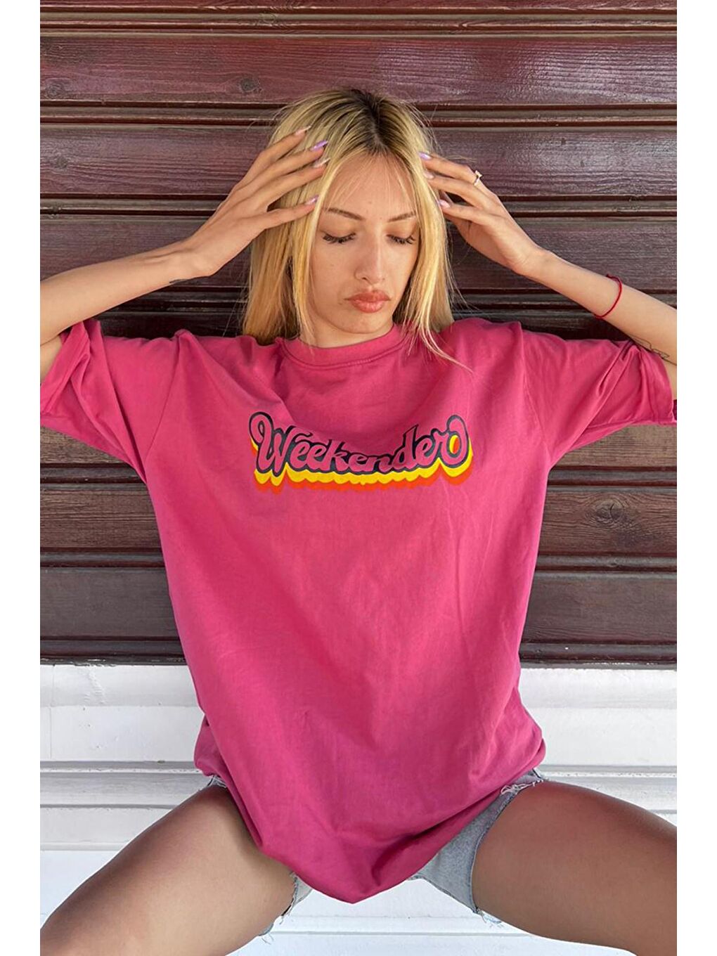 Pembe Baskılı Oversize Yuvarlak Yaka Kadın Tişört-4