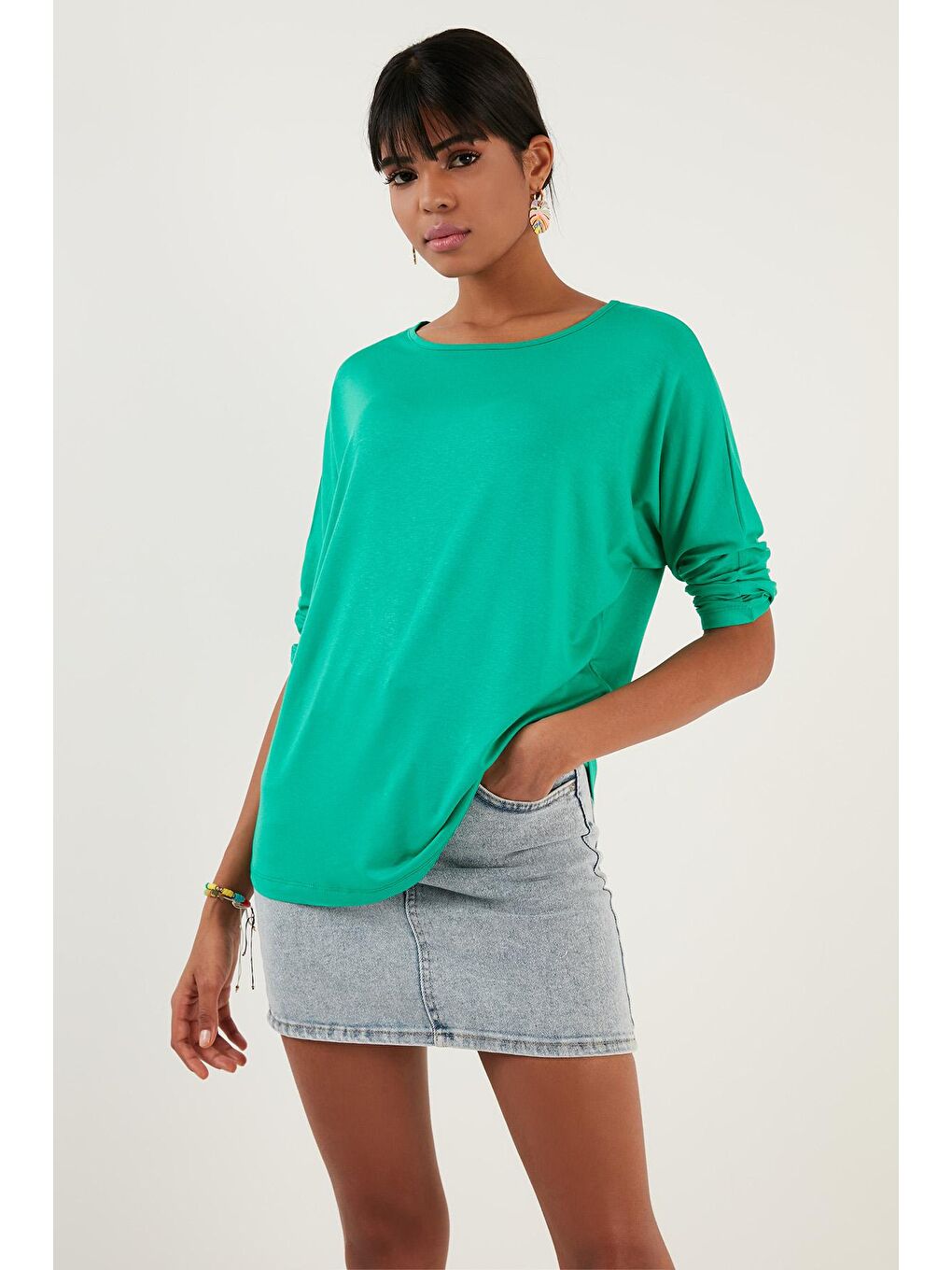 Yeşil Bisiklet Yaka Truvakar Kol Kadın Tişört 5861416Y-2