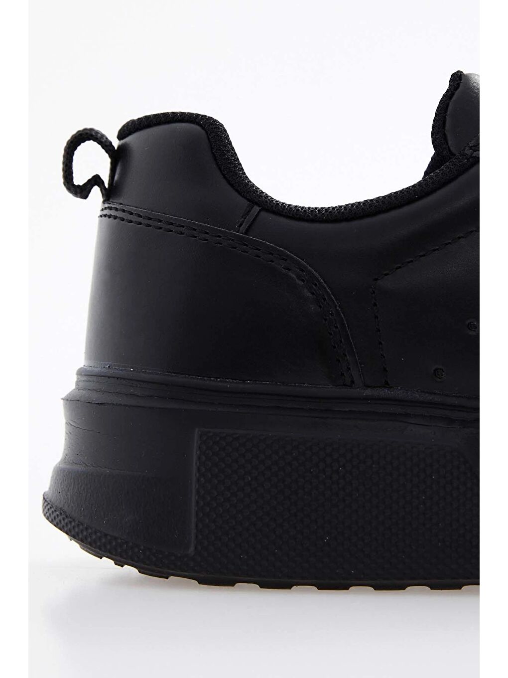 Siyah Spor Ayakkabı 89105-3