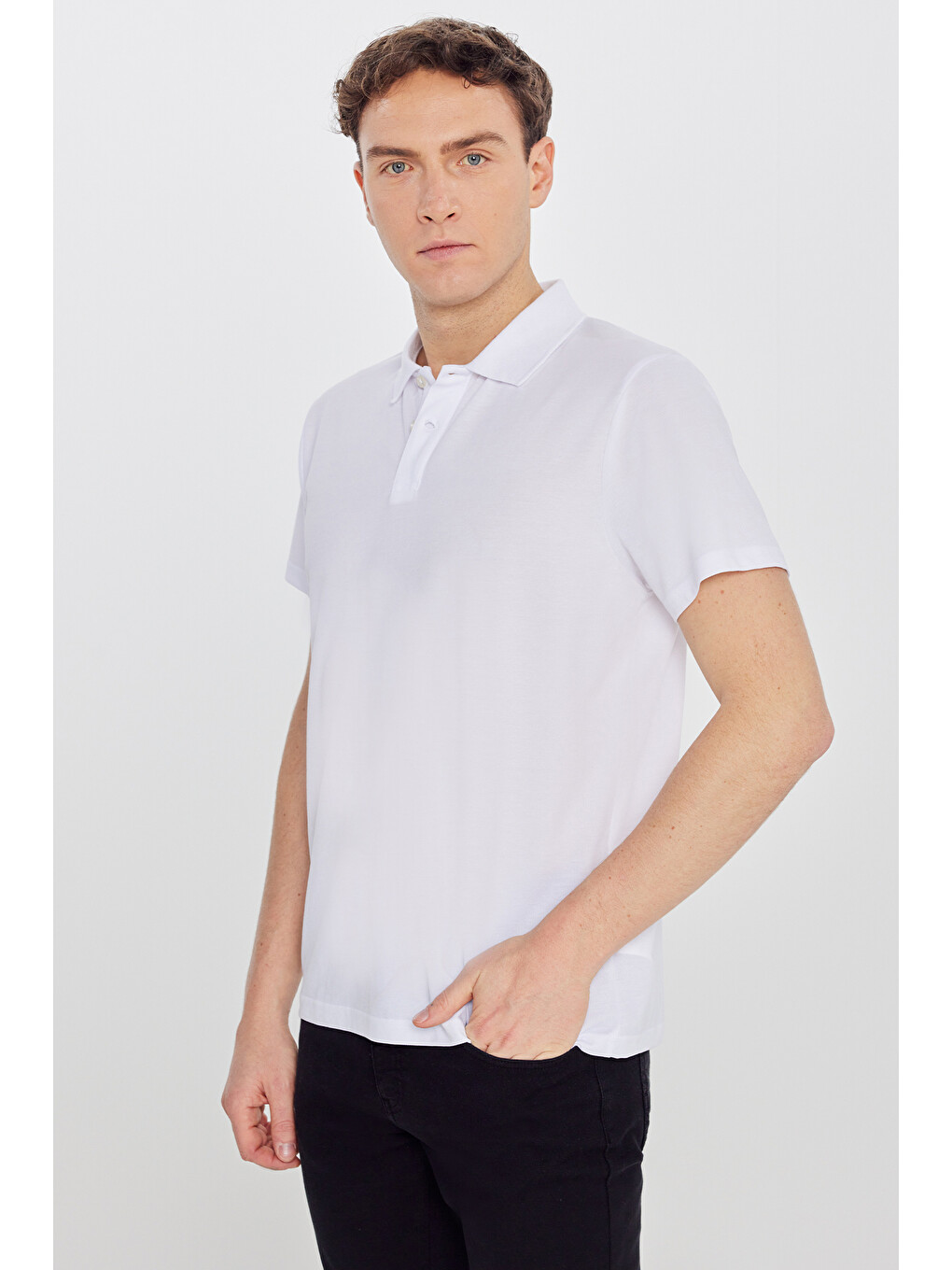 Erkek Beyaz Pamuklu Slim Fit Dar Kesim Polo Yaka Tişört-1
