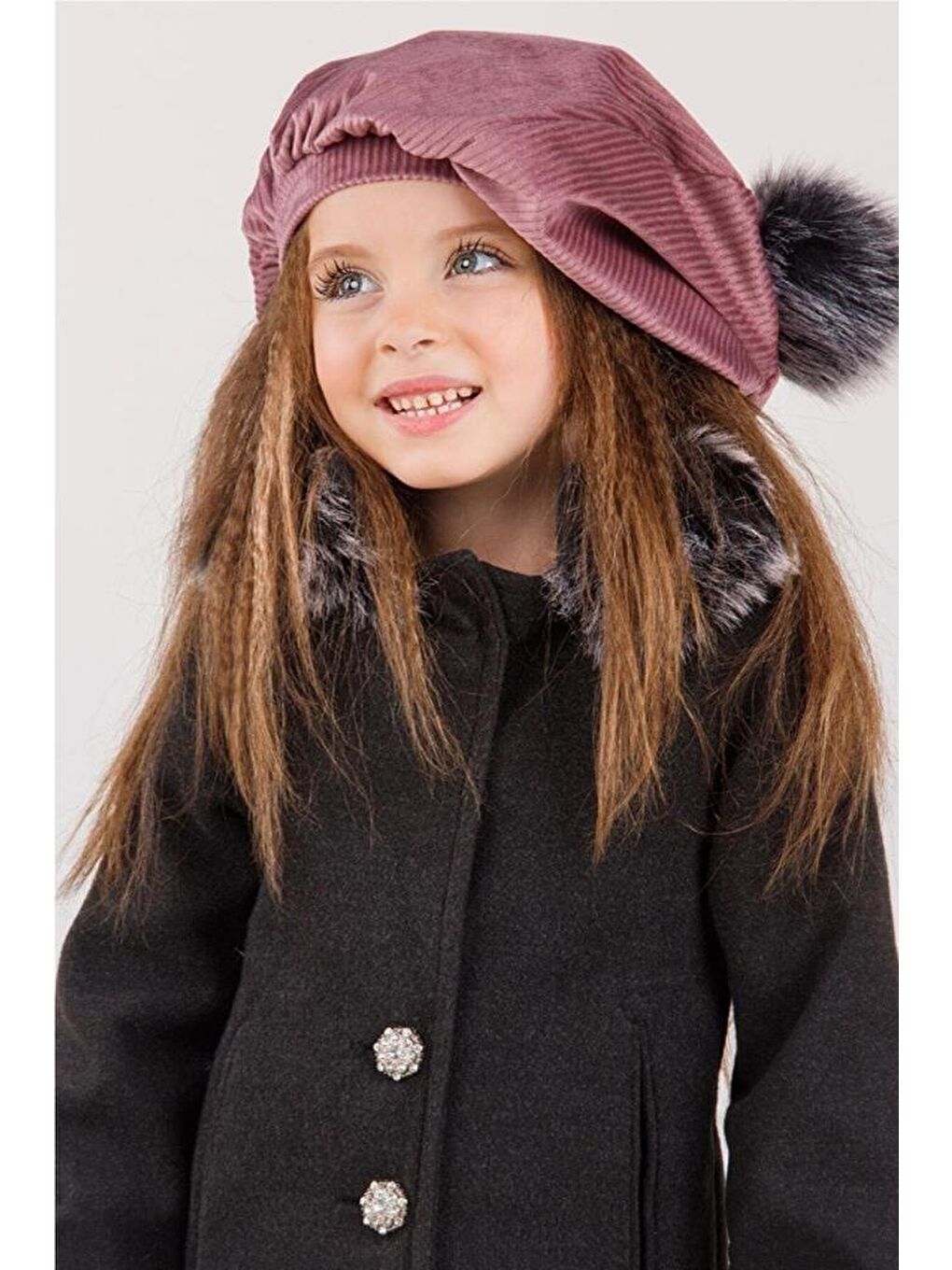 Kız Çocuk Siyah Kabanlı Kadife Etekli Takım-1