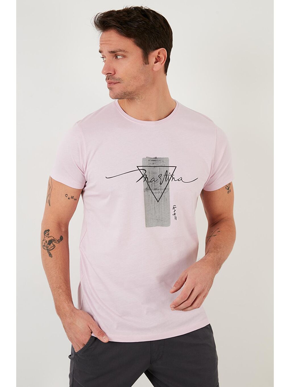 Pembe Baskılı %100 Pamuk Bisiklet Yaka Slim Fit Tişört 541MARTİNA-2