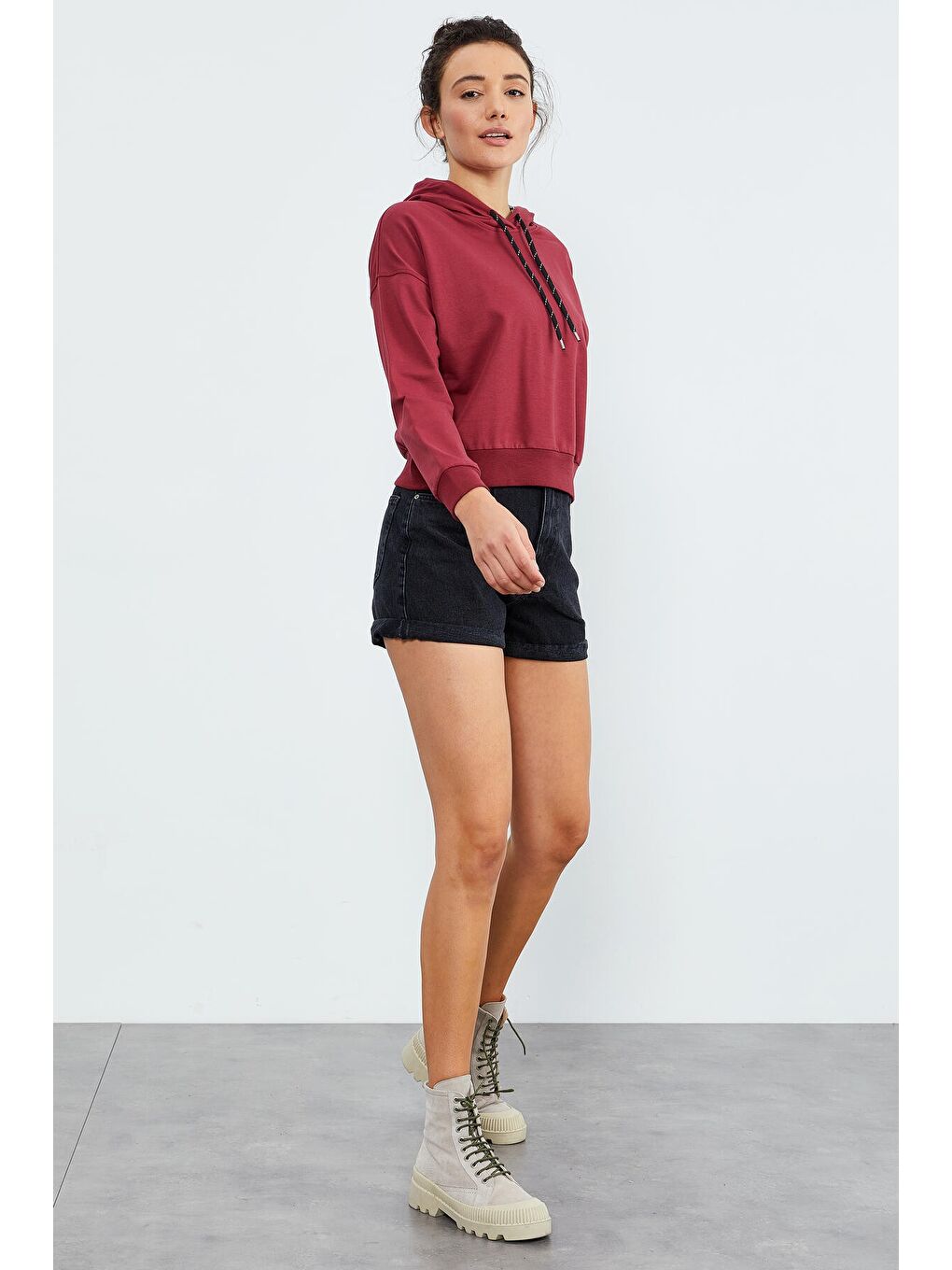 Bordo Uzun Kol Rahat Form Kapüşonlu Kadın Sweatshirt - 97115-1