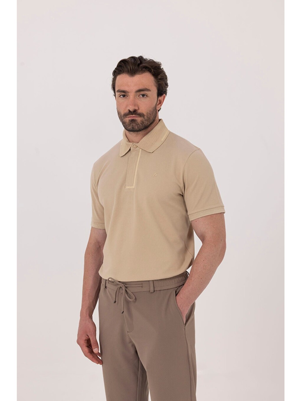 Bej Erkek Kum Dar Kesim Slim Fit %100 Pamuk Pike Polo Yaka Tişört-3