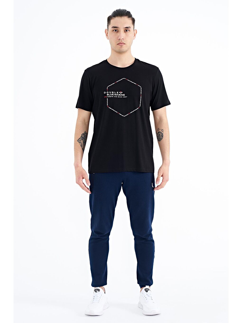 Siyah Yazı Geometri Basklı Standart Kalıp Erkek Tişört - 88198-2