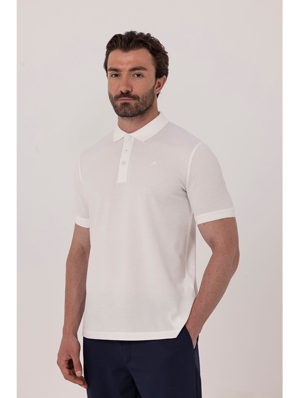 Ekru %100 Pamuk Patlı Polo Yaka Regular Fit T-shirt-2