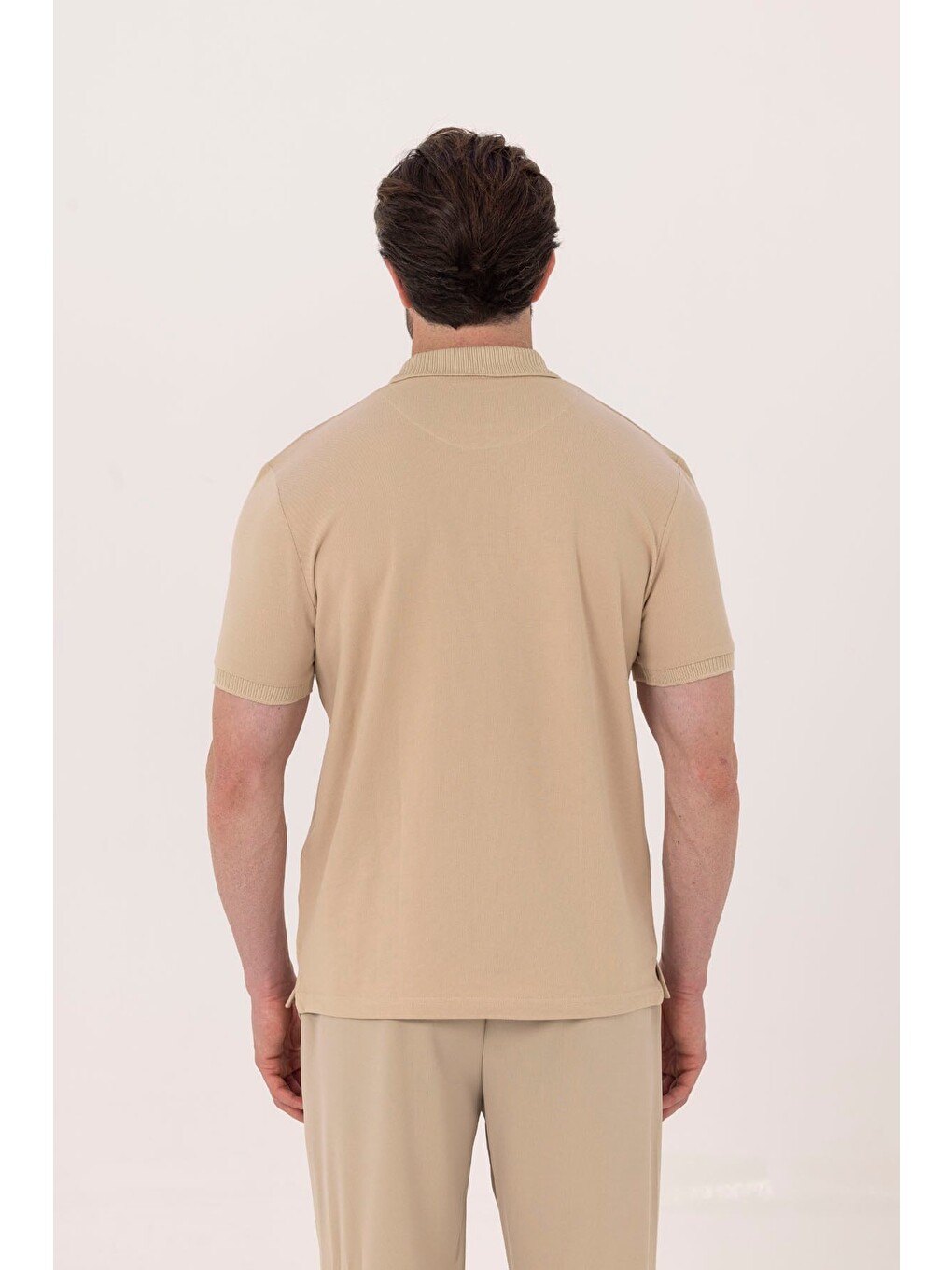 Bej Kum %100 Pamuk Patlı Polo Yaka Regular Fit T-shirt-4