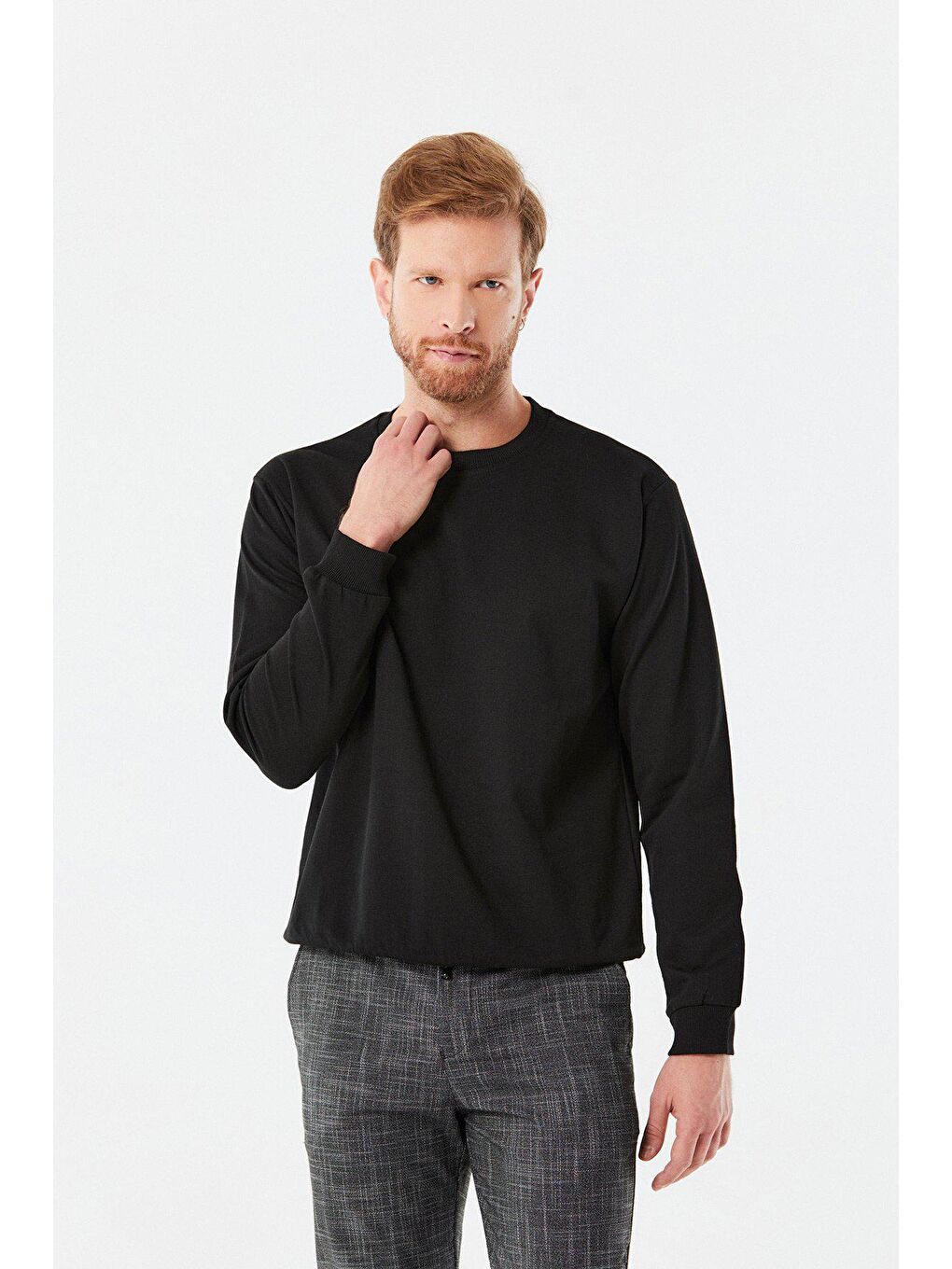 Siyah Basic Bisiklet Yaka Sweatshirt