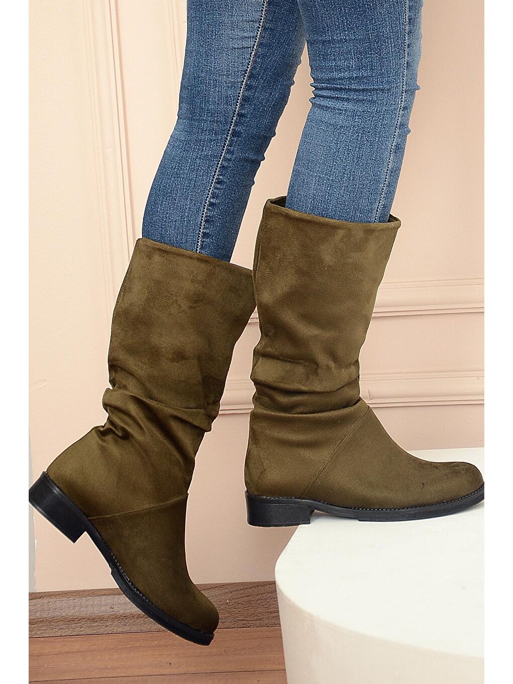 Yeşil Sıcak Astar Rahat Kalıp Büzgülü Kadın Çizme A112-20Süet