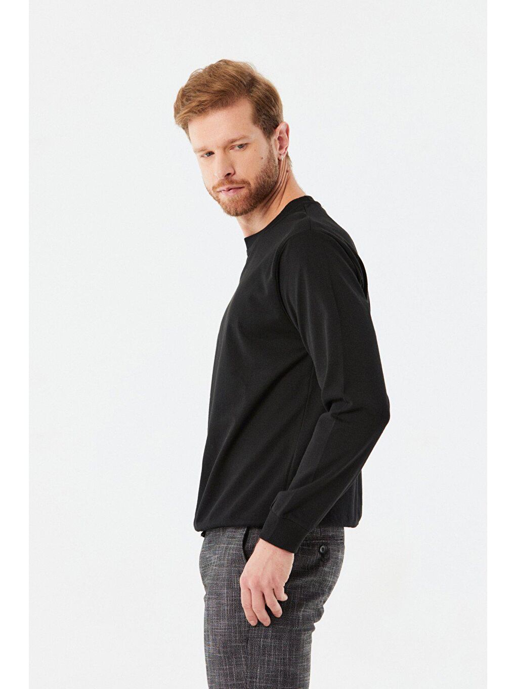 Siyah Basic Bisiklet Yaka Sweatshirt-1