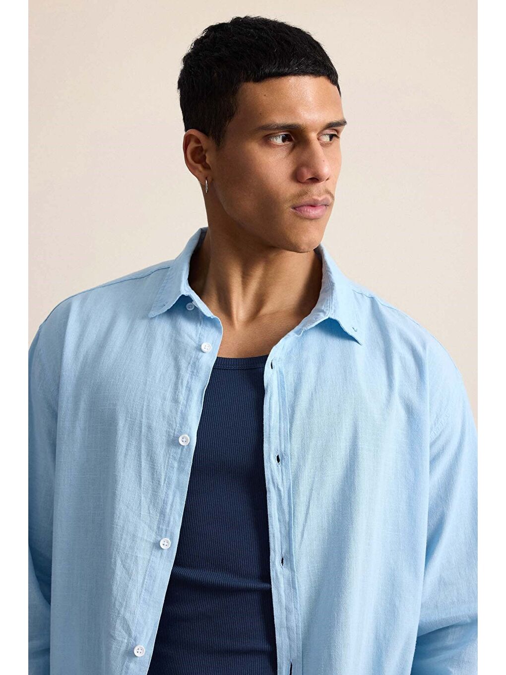 Erkek Relax Fit Rahat Kesim İnce Gömlek Açık Mavi-3