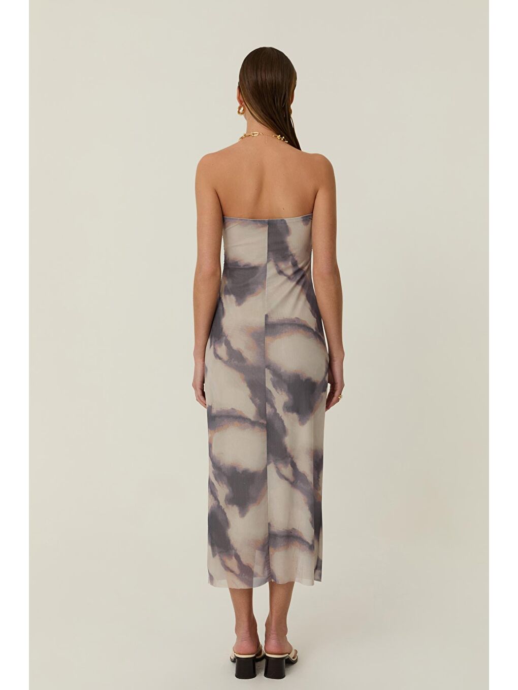 Desenli Tül Straplez Midi Elbise Bej-4