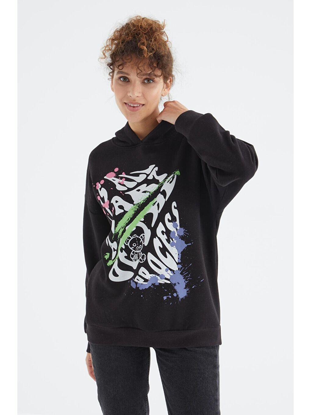 Kadın Siyah Kapüşonlu Baskılı Oversize Sweatshirt-3