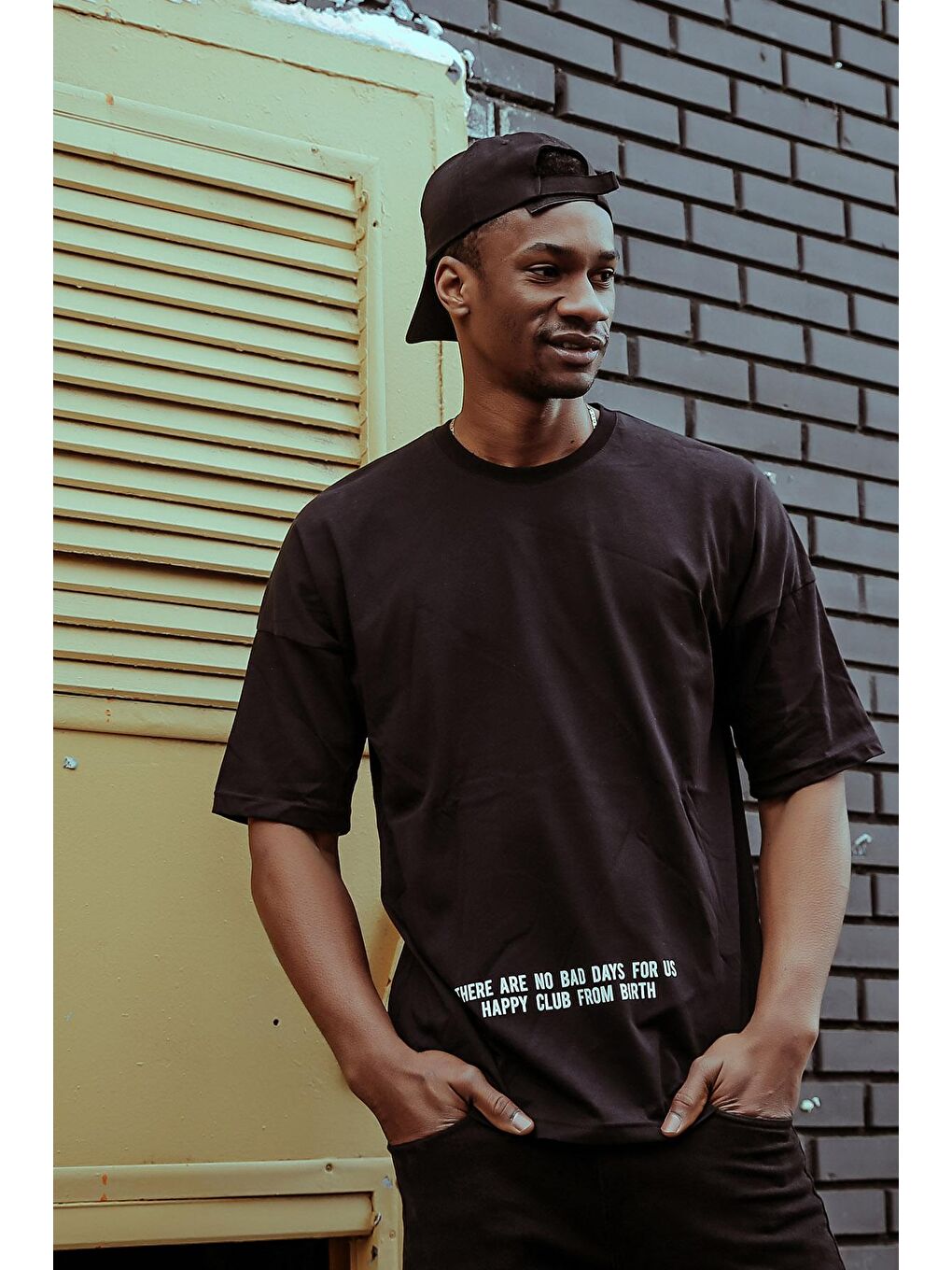 Siyah Önü & Arkası Baskılı Tişört 1KXE1-44604-02-2