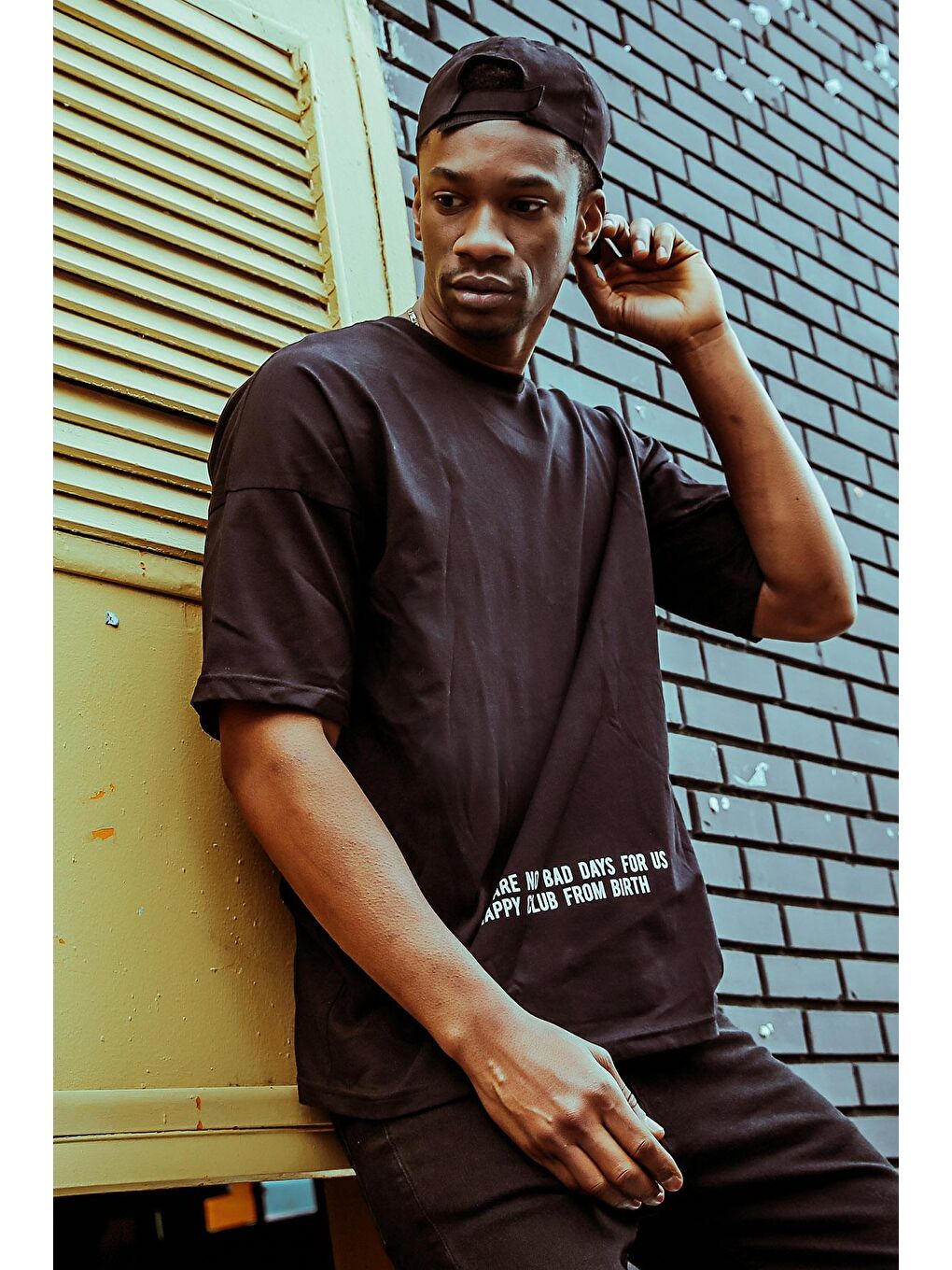 Siyah Önü & Arkası Baskılı Tişört 1KXE1-44604-02-3