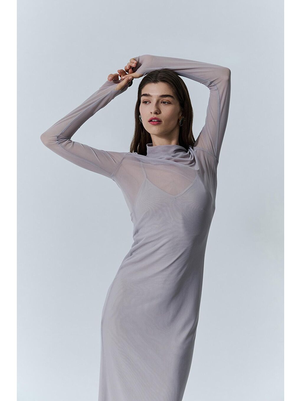 Hakim Yaka Uzun Tül Elbise Gri-2