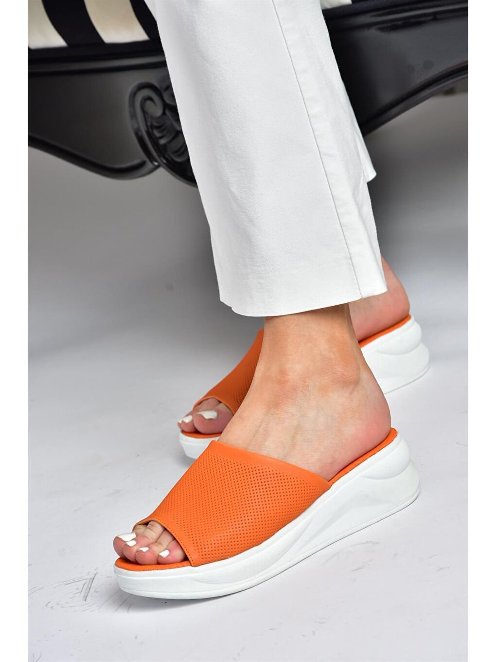 P713330409 Turuncu Kadın Terlik-2