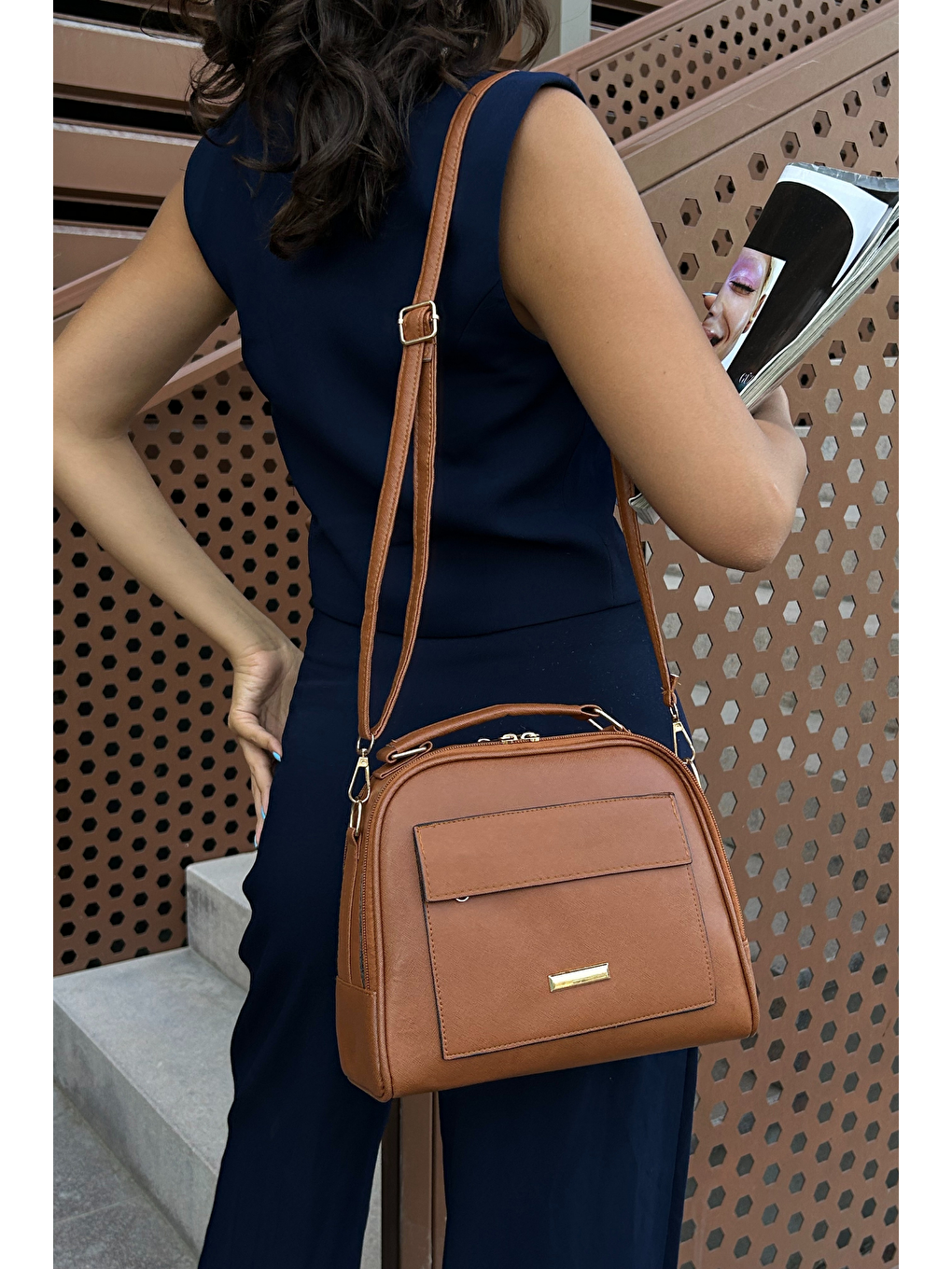 Kahverengi Çok Bölmeli Kadın Omuz Çantası ASB005