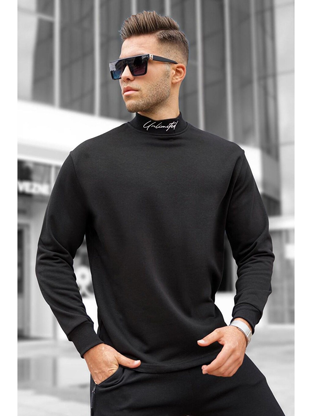 Siyah Yarım Balıkçı Yaka Erkek Sweatshirt 5329-1