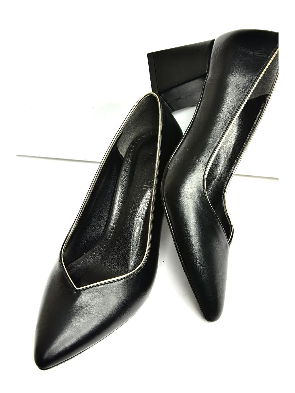 U8206211 Siyah Kadın Topuklu Ayakkabı-2