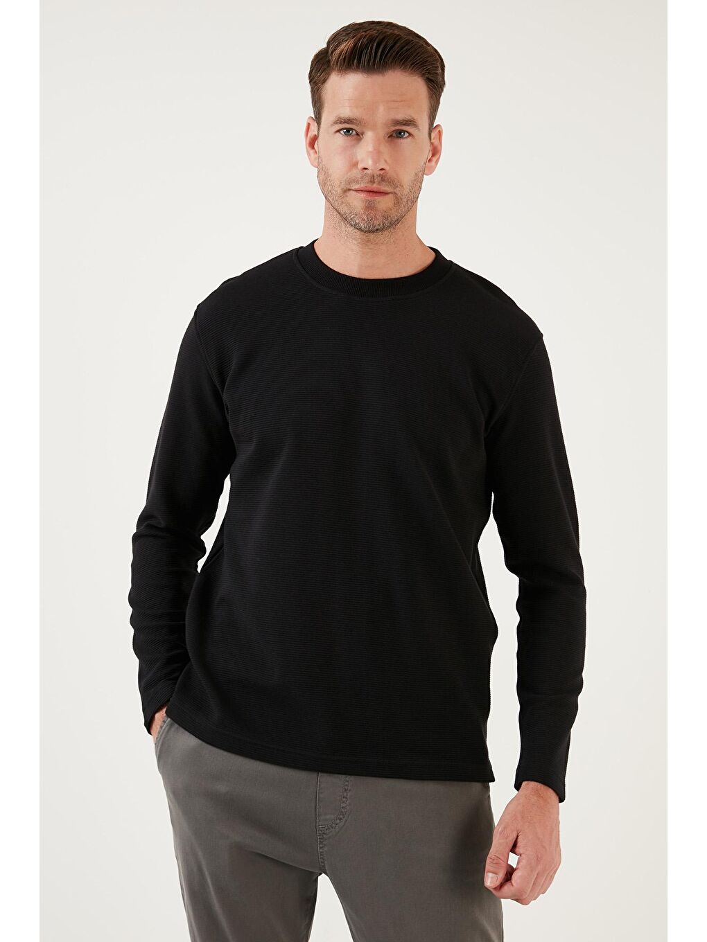 Buratti Siyah % 100 Pamuk Bisiklet Yaka Regular Fit Erkek Sweatshirt 5905406 - 1