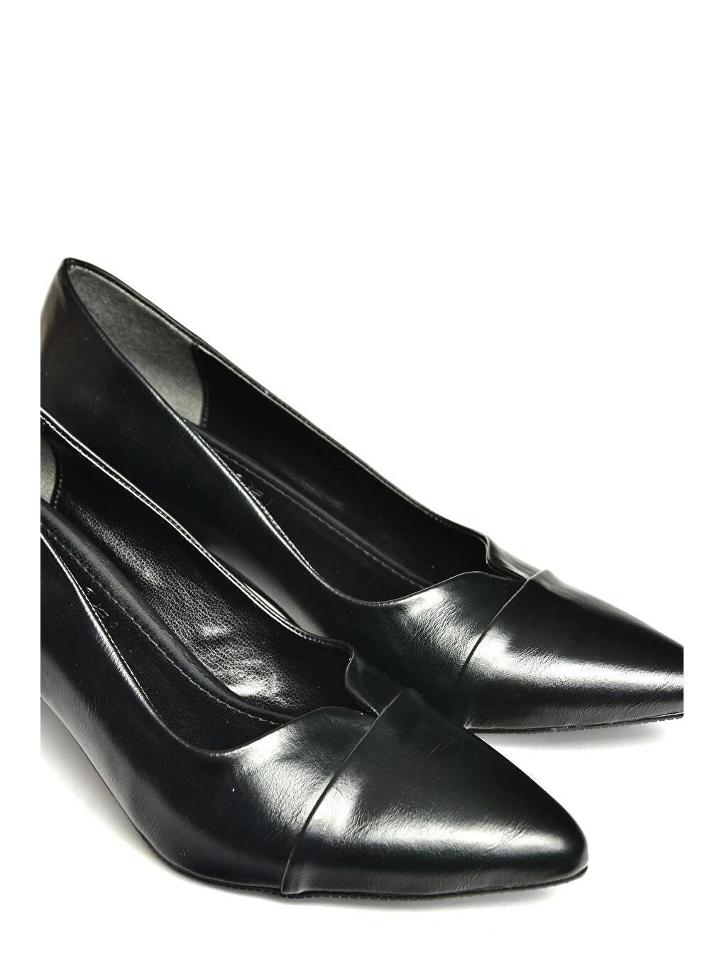 U8206200 Siyah Kadın Topuklu Ayakkabı-1