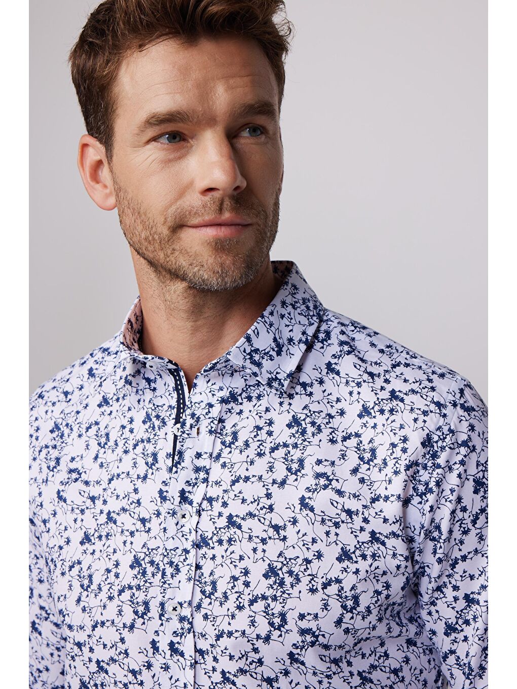 Slim Fit Dar Kesim Baskılı Oxford Doku Beyaz Erkek Gömlek