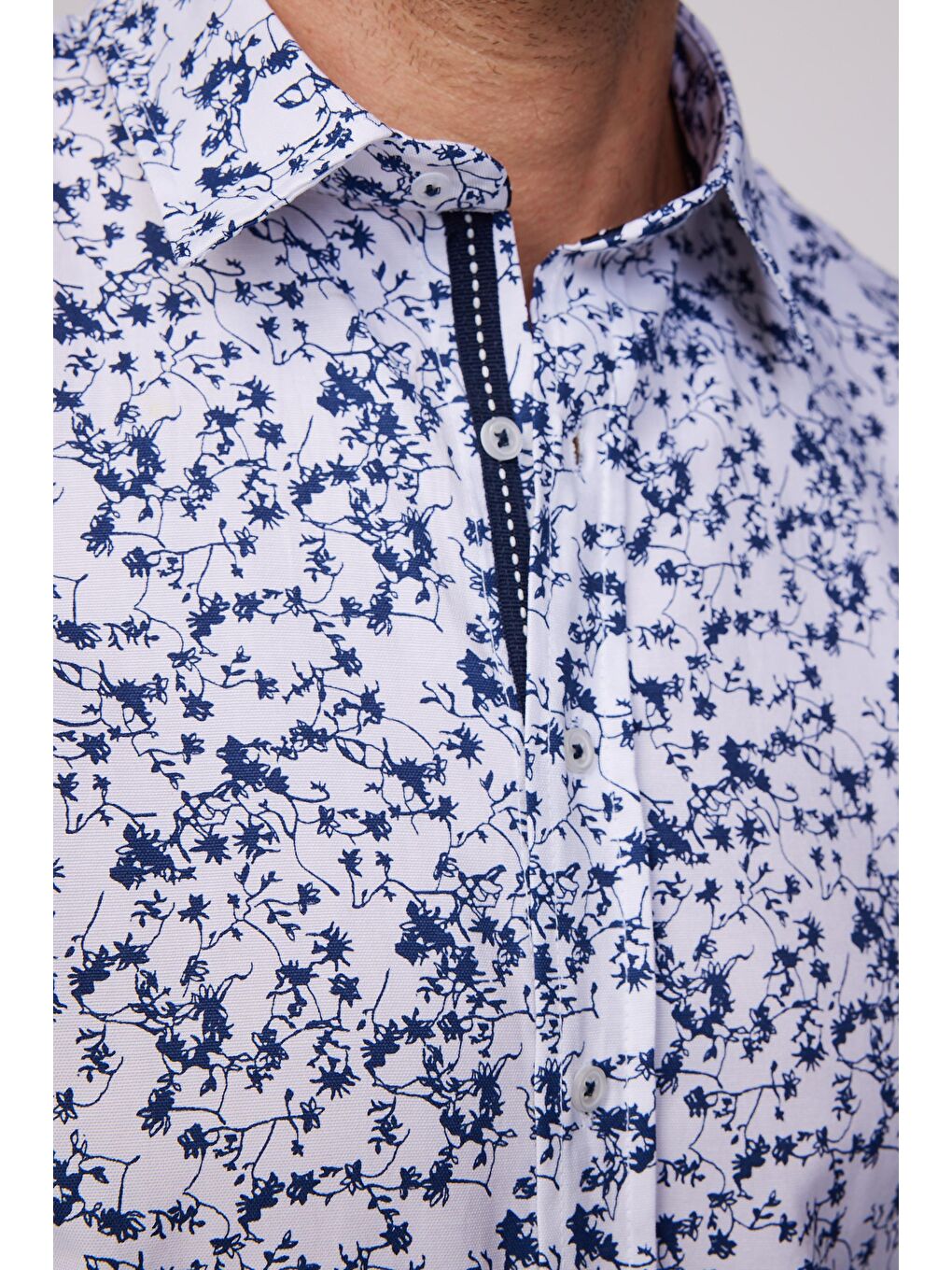 Slim Fit Dar Kesim Baskılı Oxford Doku Beyaz Erkek Gömlek-3