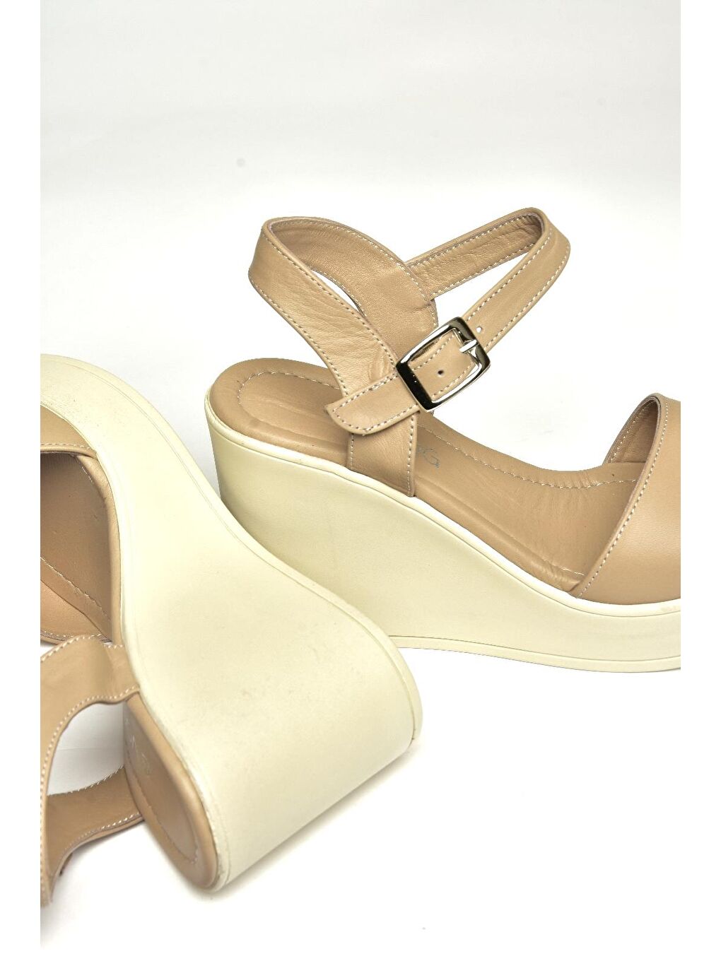 U5552502 Bej Kadın Dolgu Topuklu Ayakkabı-2
