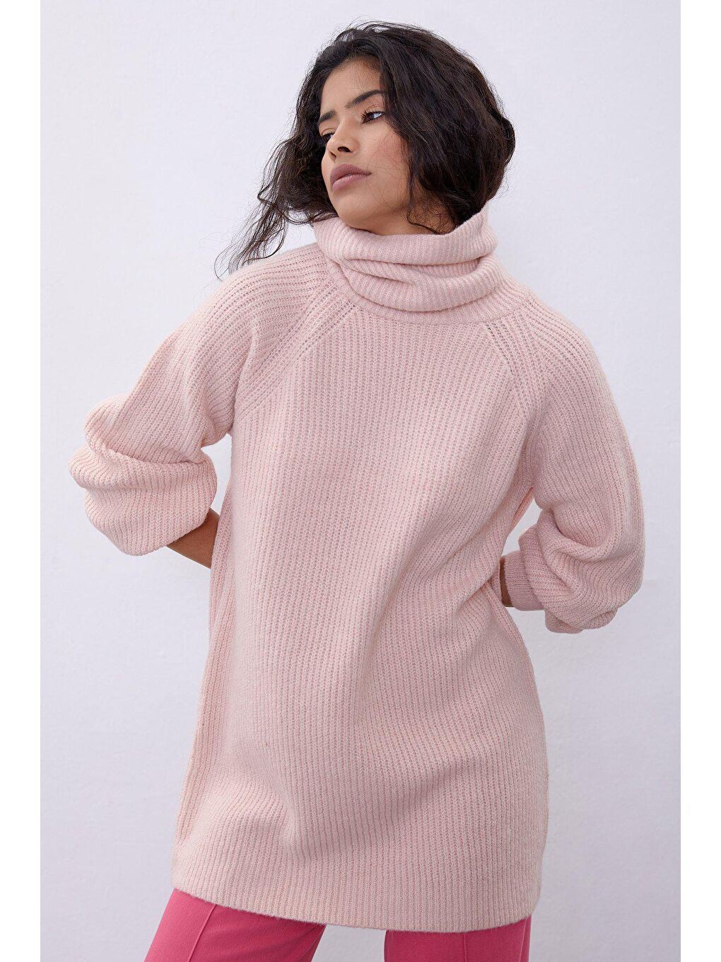 Sherin Pembe Balıkçı Yaka Oversize Triko Tunik - 2