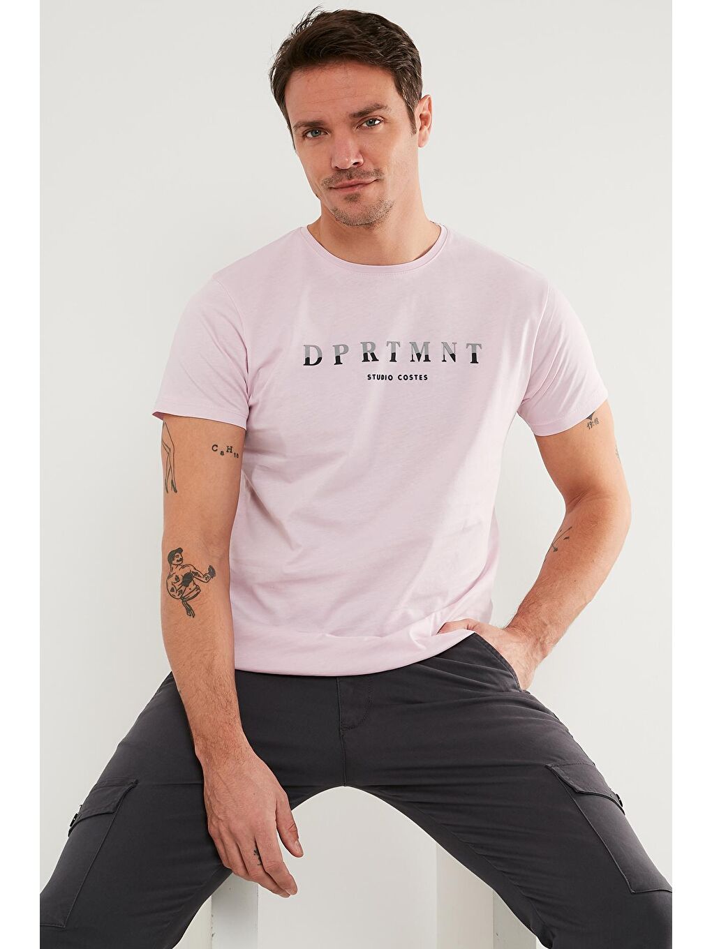 Pembe Baskılı %100 Pamuk Bisiklet Yaka Slim Fit Tişört 541DPRTMINT