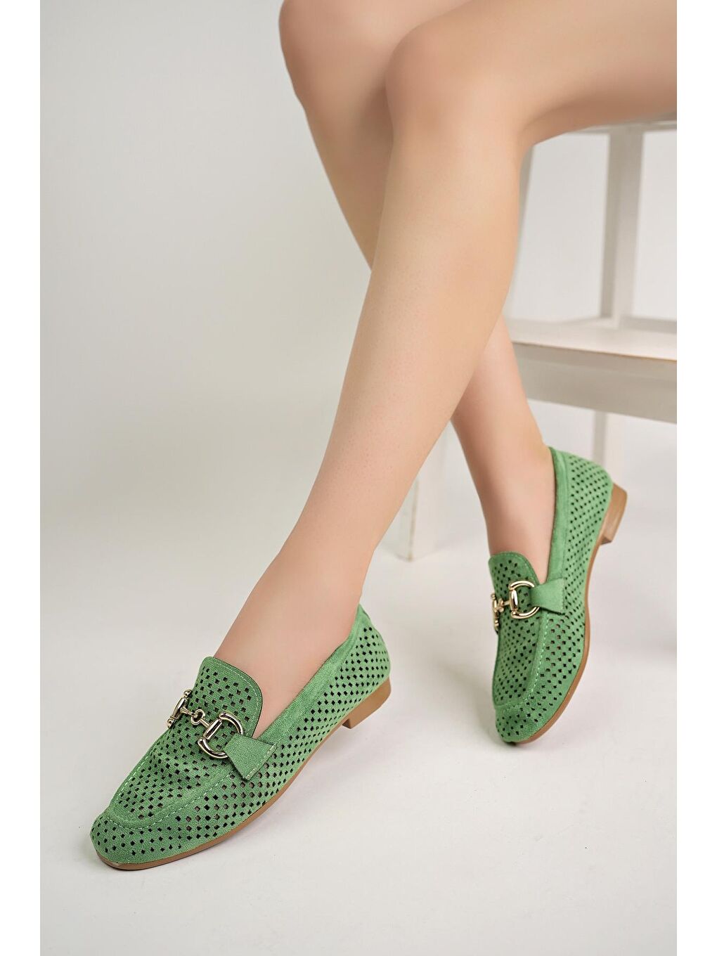 Yeşil PHUKET Metal Tokalı Lazerli Nefes Alabilen Deri Kadın Loafer Günlük Ayakkabı-5