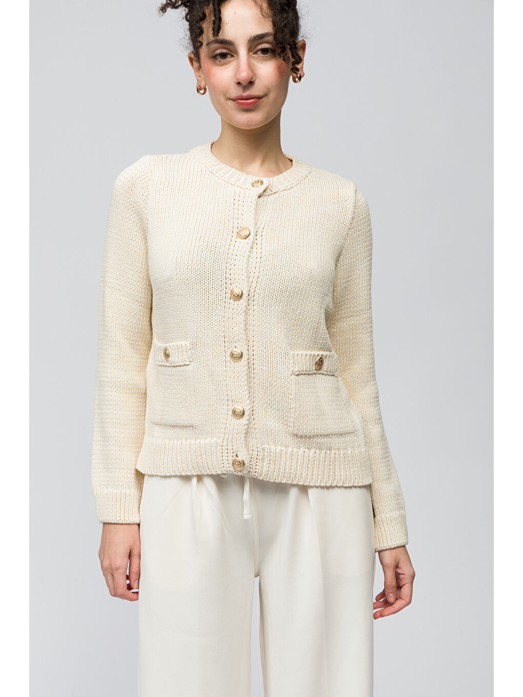 Ravello   Düz Düğme ve Cep Detaylı Triko Hırka   Ekru Renk-3