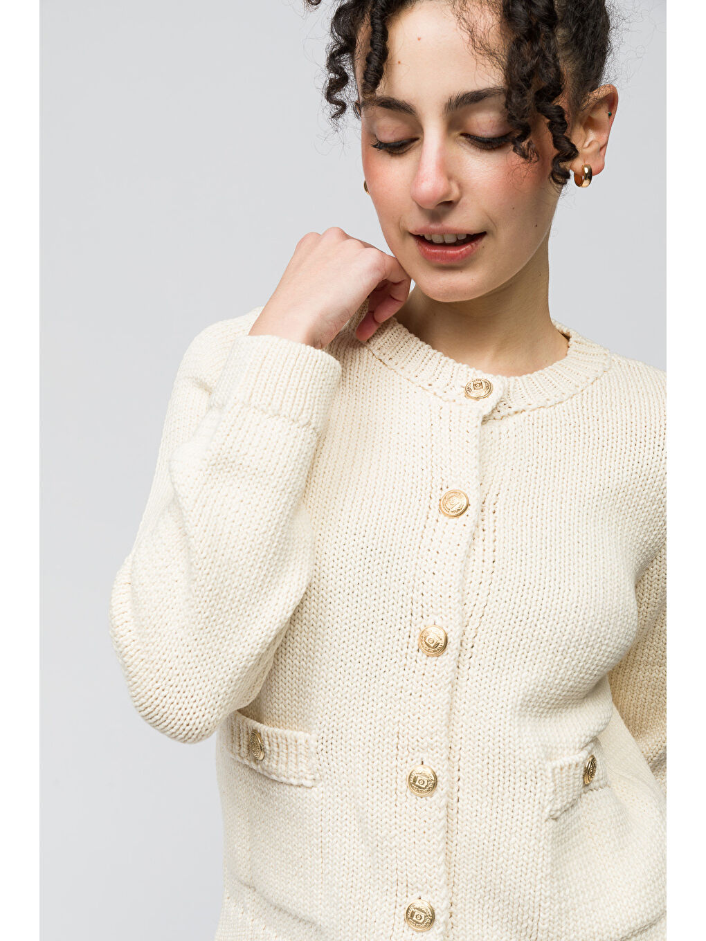 Ravello   Düz Düğme ve Cep Detaylı Triko Hırka   Ekru Renk-4