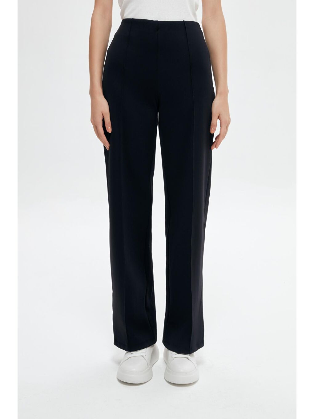 Yumuşak Dokulu Yüksek Bel Pantolon Siyah-2