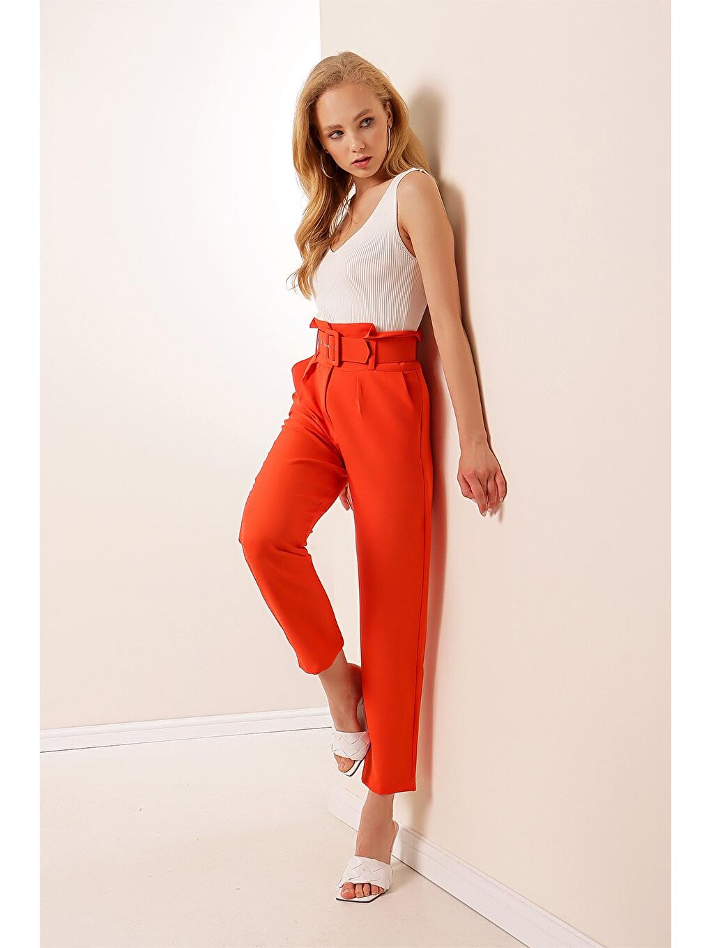 Kadın Turuncu Kemerli Yüksek Bel Kumaş Pantolon-2
