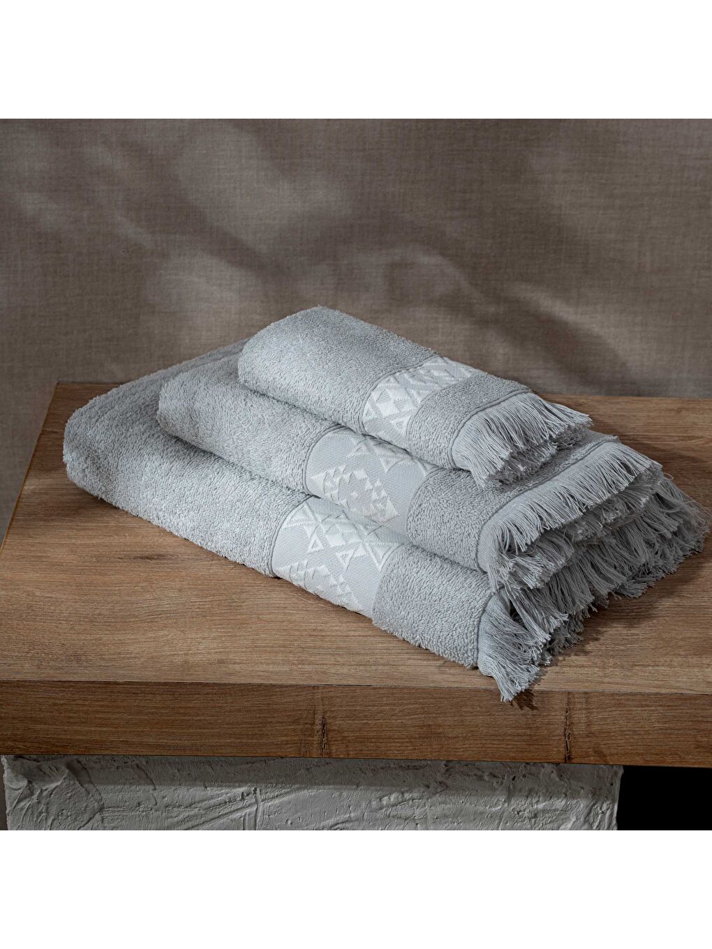 Hereke 3'lü Havlu Seti %100 Pamuk Jakarlı Gri-2