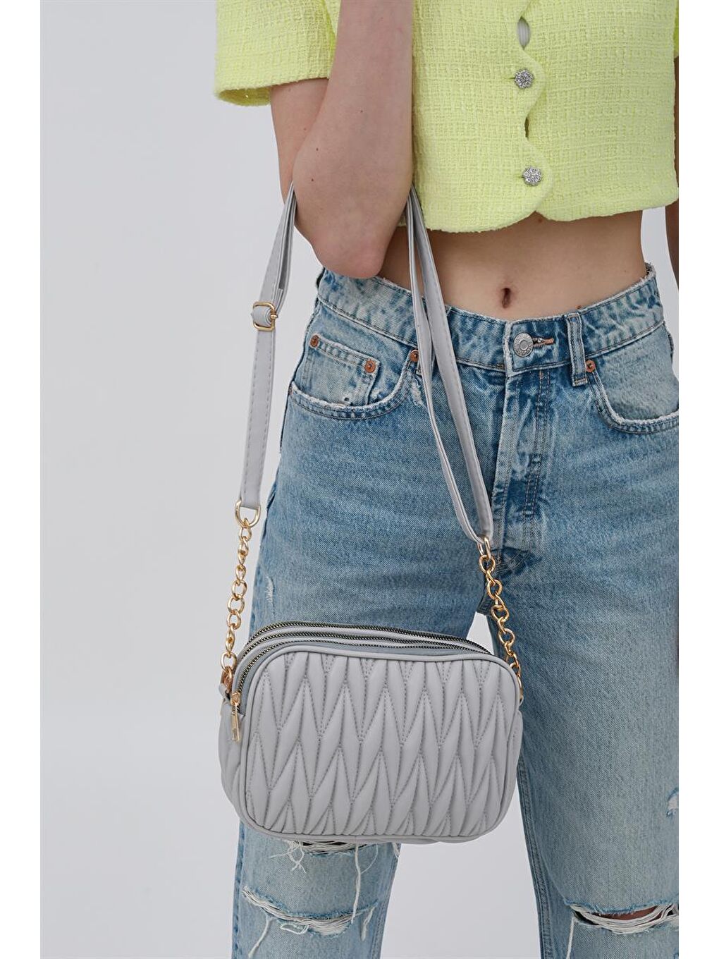 Çok Bölmeli Kapitoneli Çapraz Çanta Gri-1