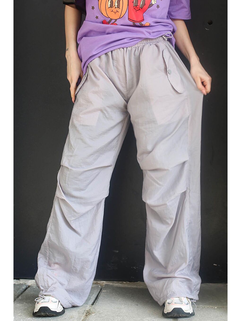 Boyalı Gri Paraşüt Jogger Kadın Pantolon MG1726-2