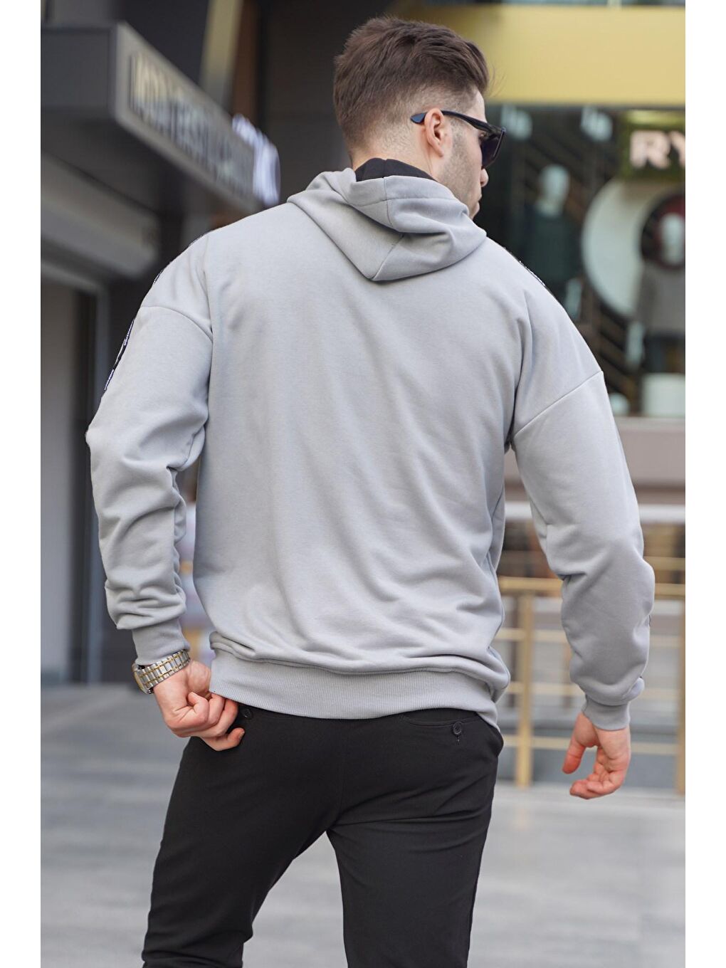 Madmext Gri Baskılı Boyalı Gri Kapüşonlu Sweatshirt 4721 - 1