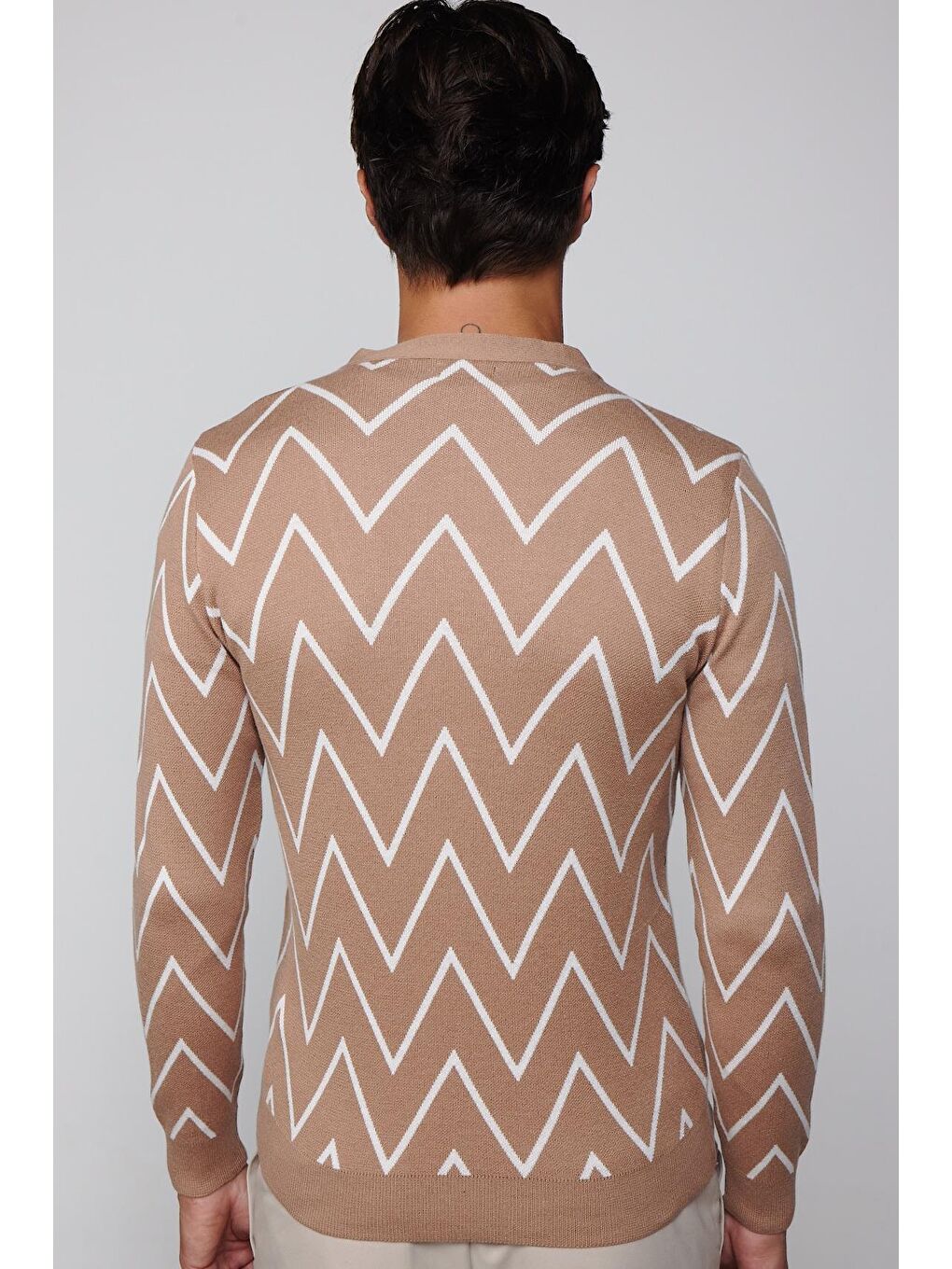 Karışık Erkek Standart Fit Normal Kesim Jakarlı Yumuşak Dokulu Düğmeli Erkek Hırka-4