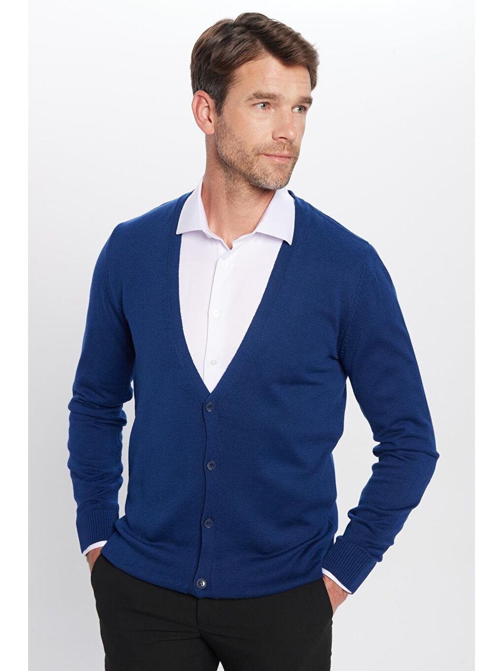 Erkek Standart Fit Normal Kesim Düğmeli Düz Pamuklu Lacivert Hırka-3